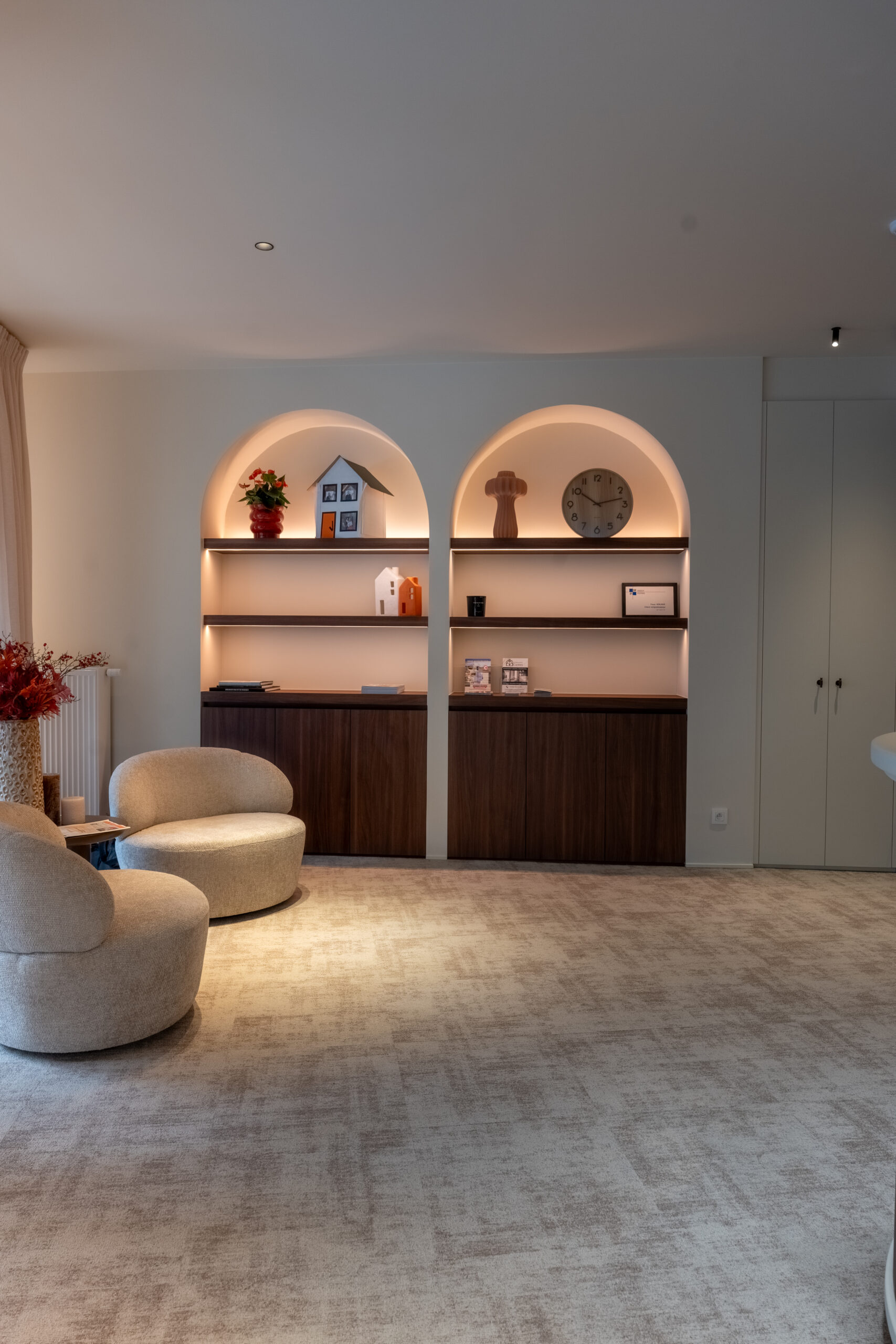 Dewe Interior Schoten